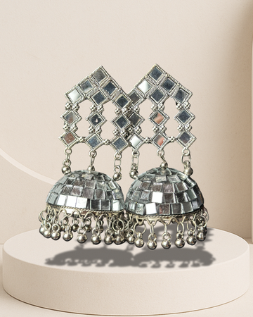 Earring 28