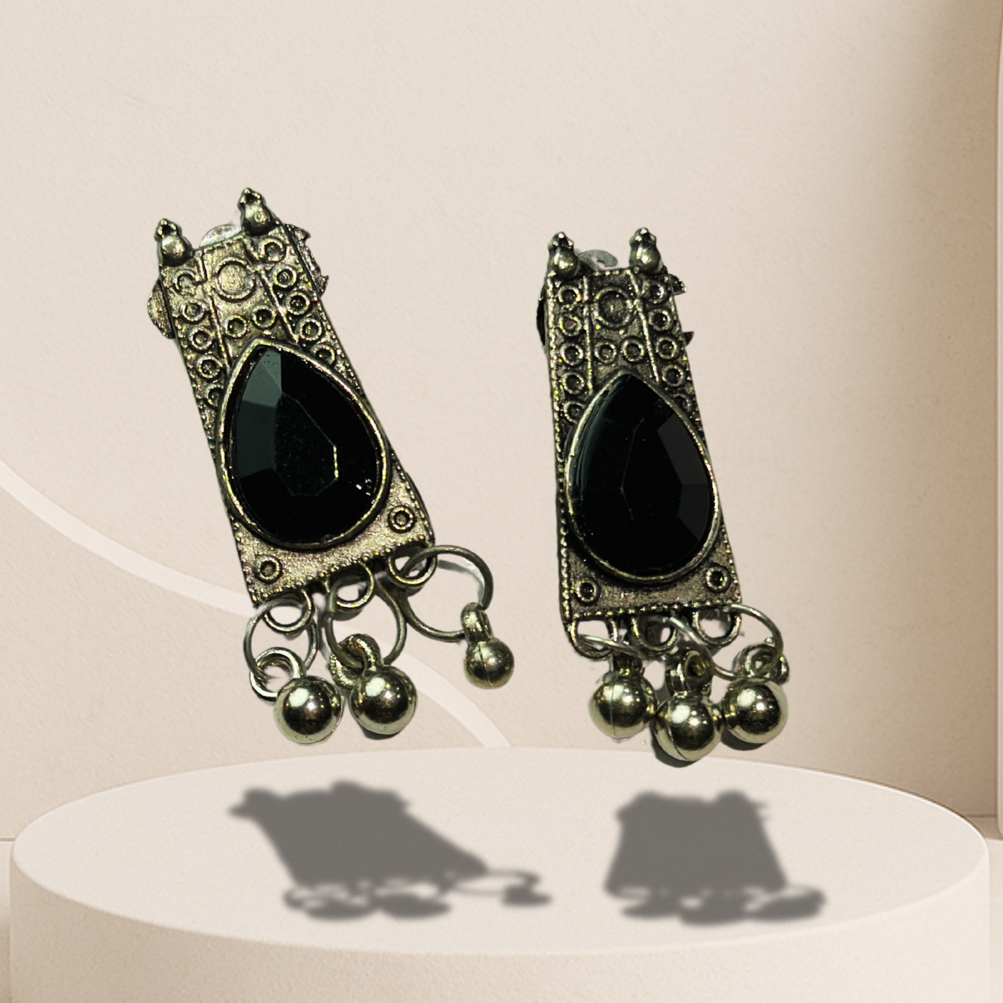 Earring 4