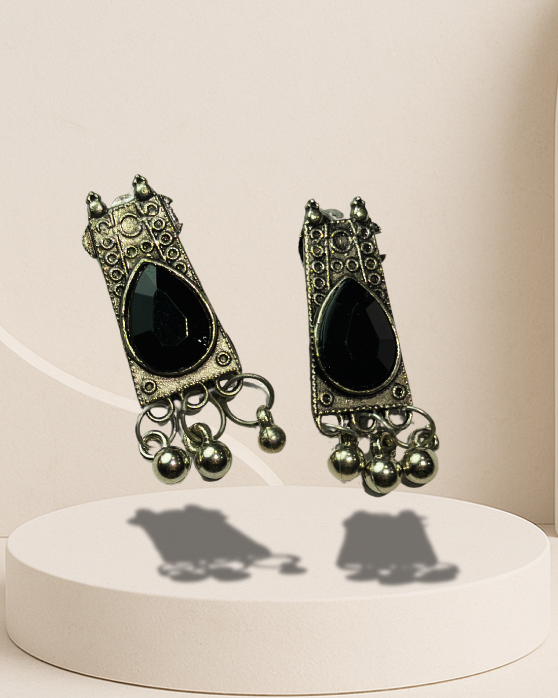 Earring 4