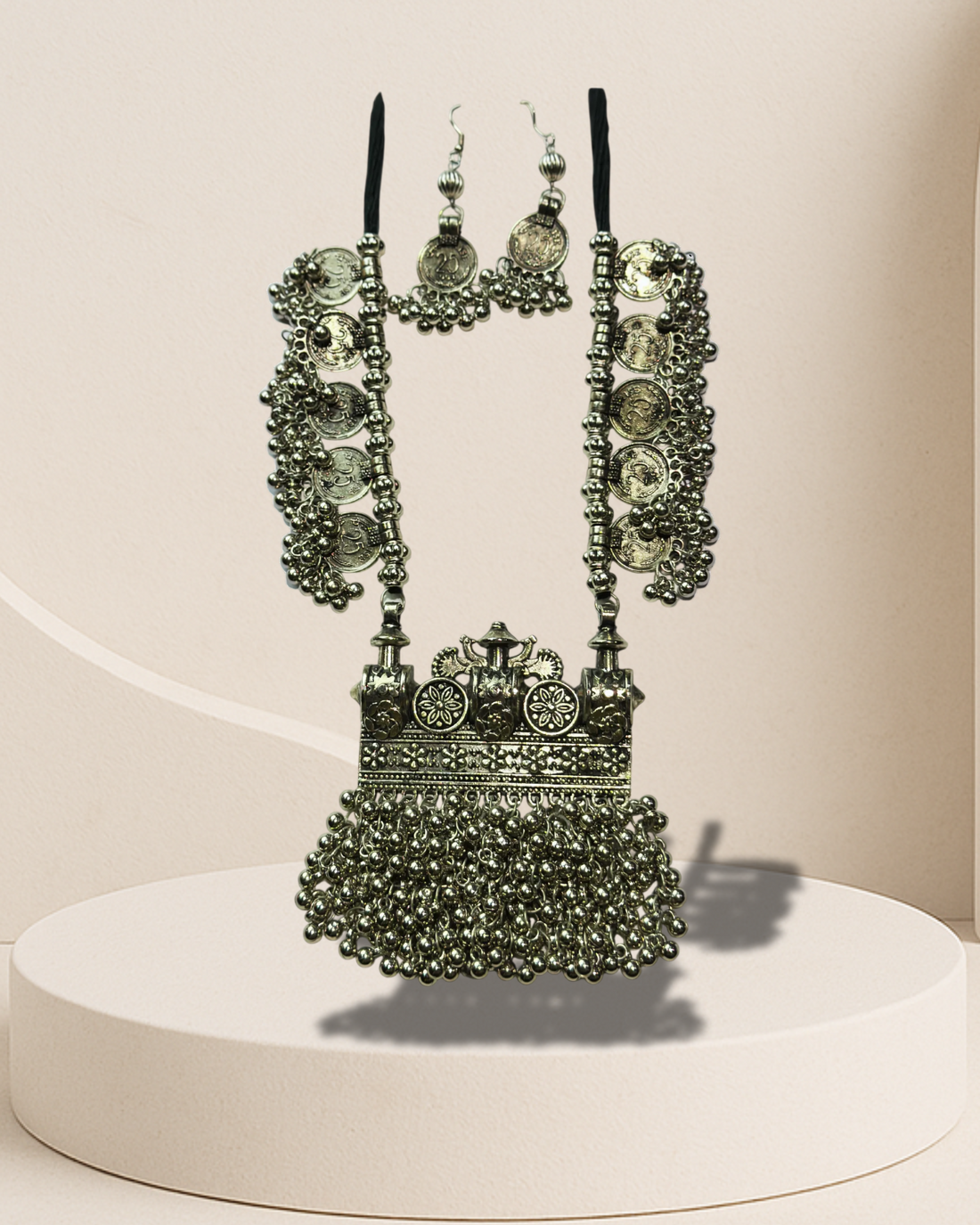 Necklace 4