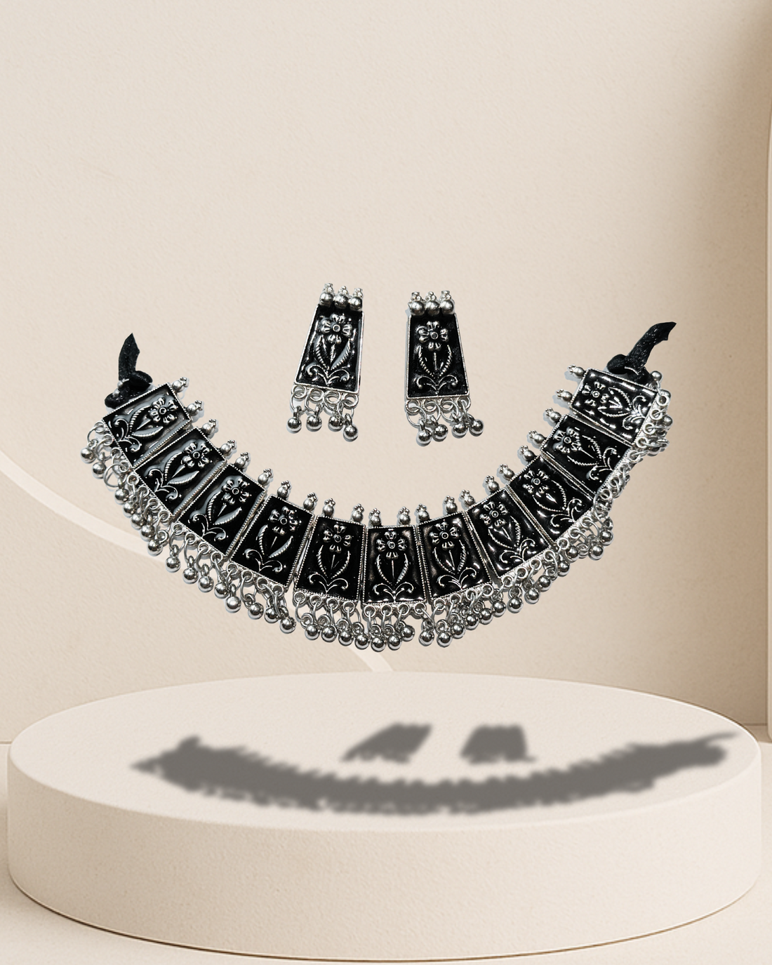 Necklace 19