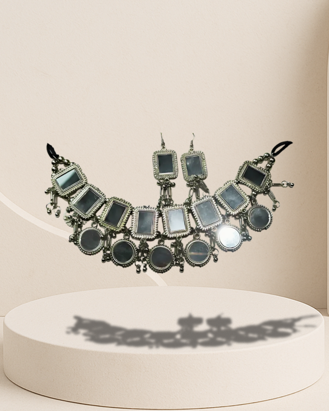 Necklace 38